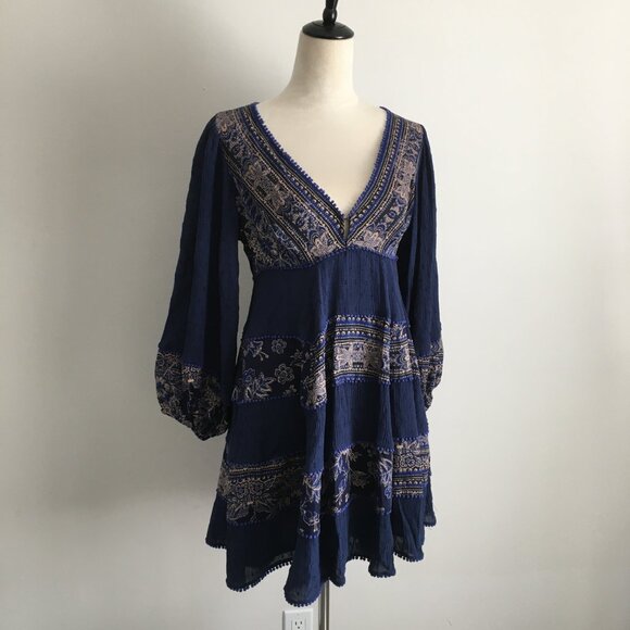 FREE PEOPLE Blue MultiColor Mixed Fabric Applique Long Sleeve Boheme Dress - Picture 5 of 11